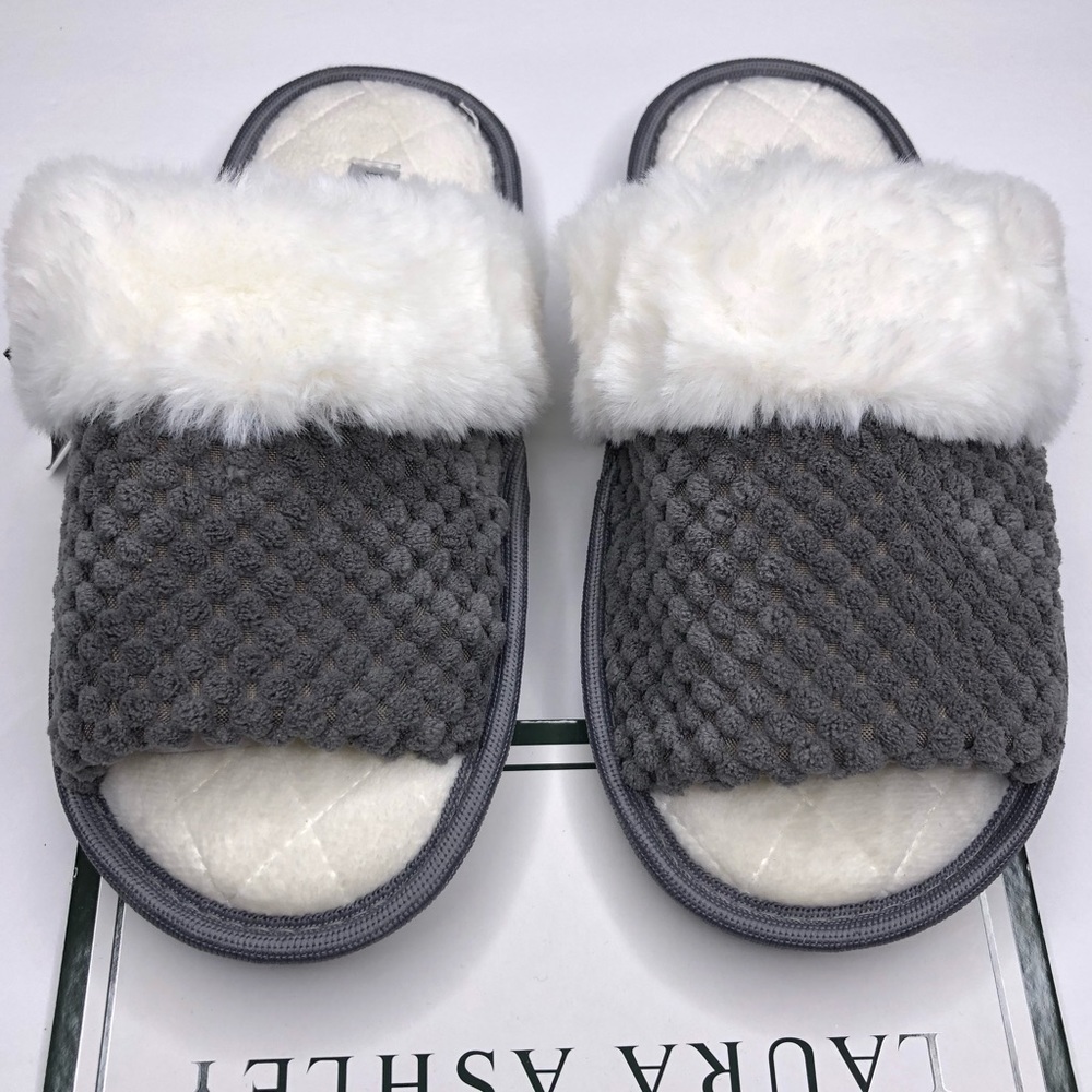 LAURA ASHLEY Memory Foam Slippers with Faux Fur Gray (Grey) Size S 5-6
